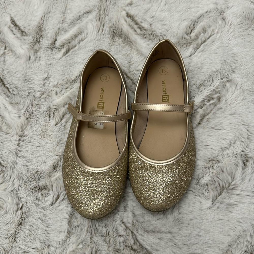 Girls gold dress shoe size 13